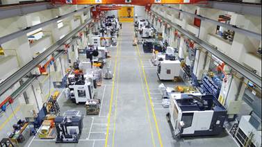 台中精機工具機智慧組裝生產線（V.S.P），生產CNC車床和綜合加工中心機
